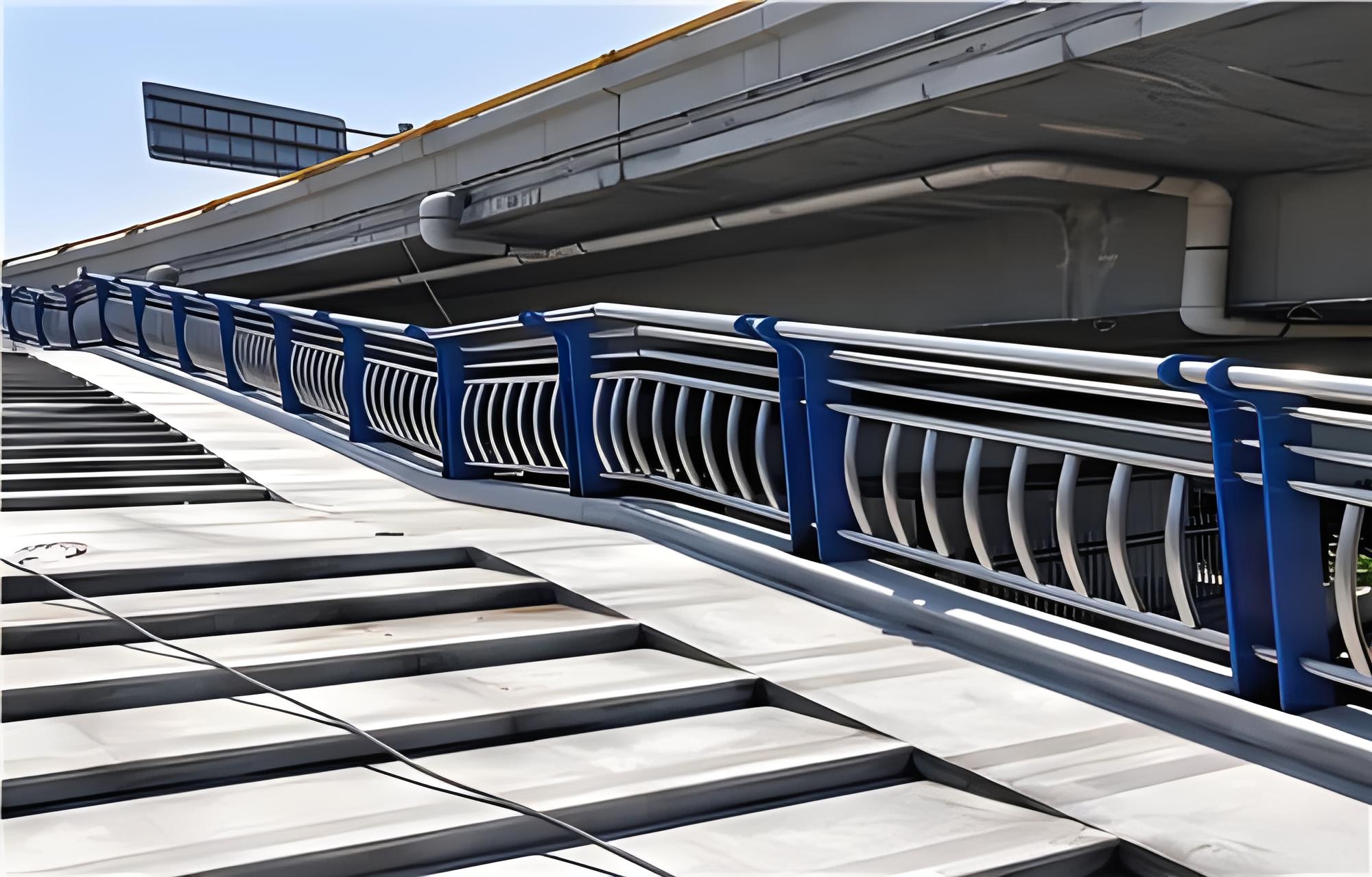 石家庄不锈钢桥梁护栏维护方案：确保安全，延长使用寿命